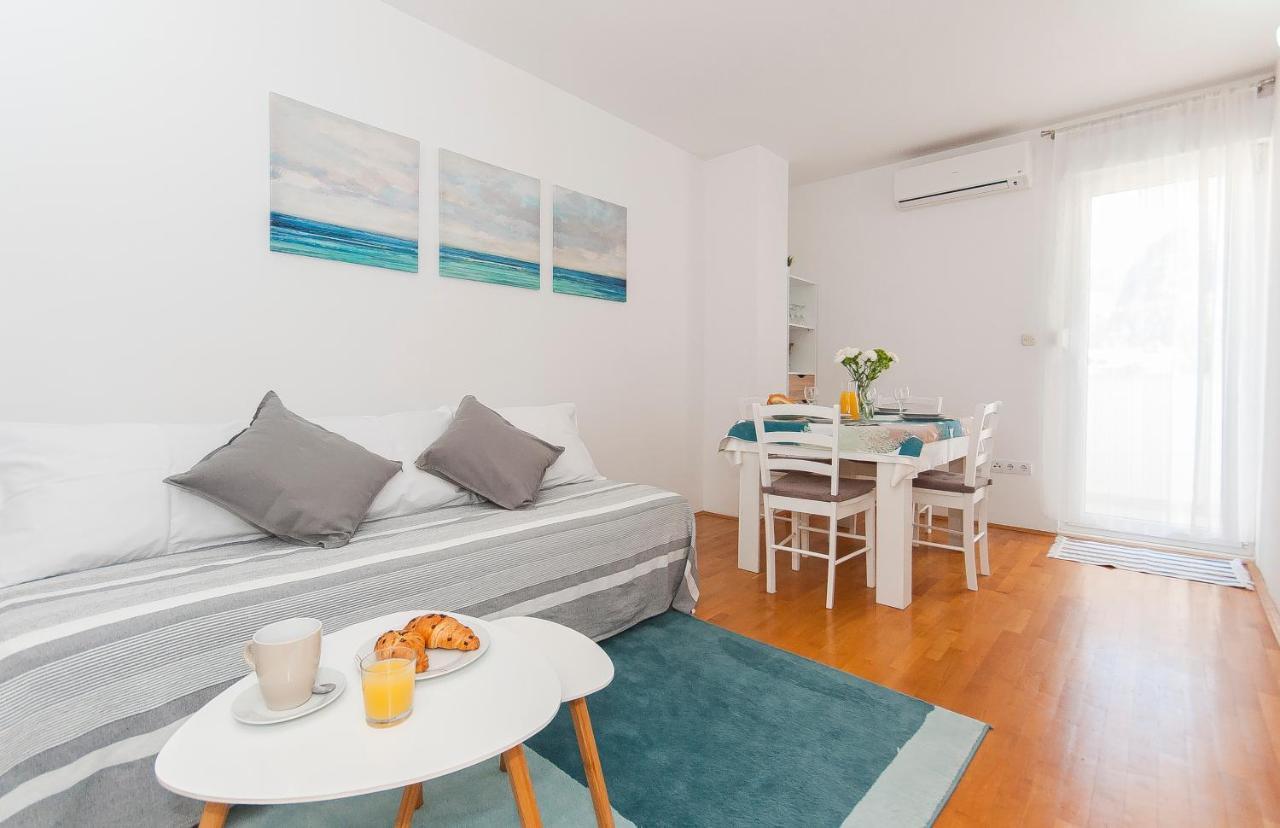 Apartment Luna 오미스 외부 사진
